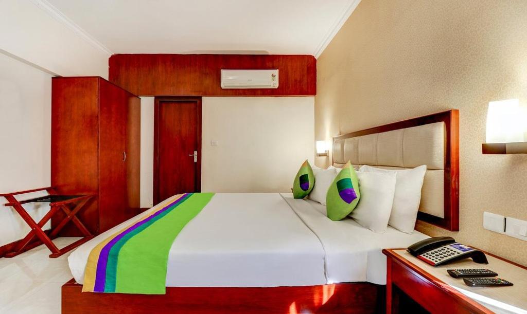 Rr Inn Group Of Hotels Канниякумари Экстерьер фото